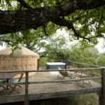 Yourte Chêne - Terrasse avec spa privatif