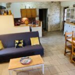 La Lèque - Pièce de vie vue du salon