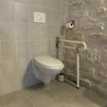 Le Crouzet - Salle d'eau adaptée aux personnes à mobilité réduite