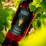 La cuvée rosé de Tavel Langoustière du Château de Manissy dans les vignes